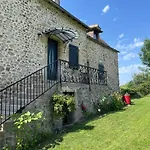 بيت للعطل Grand En Aveyron, 10 Couchages 3 Etoiles Linge En Option *