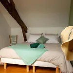 Σπίτι διακοπών Grand En Aveyron, 10 Couchages 3 Etoiles Linge En Option Drulhe