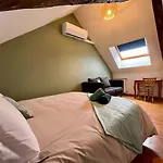 Grand En Aveyron, 10 Couchages 3 Etoiles Linge En Option بيت للعطل Drulhe