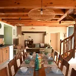 Grand En Aveyron, 10 Couchages 3 Etoiles Linge En Option Drulhe