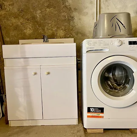 Grand En Aveyron, 10 Couchages 3 Etoiles Linge En Option Дом отдыха