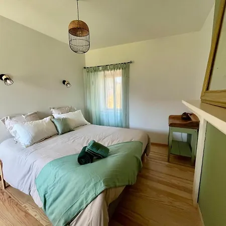 Grand En Aveyron, 10 Couchages 3 Etoiles Linge En Option Prázdninový dům Drulhe
