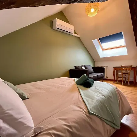 Grand En Aveyron, 10 Couchages 3 Etoiles Linge En Option Дом отдыха Drulhe