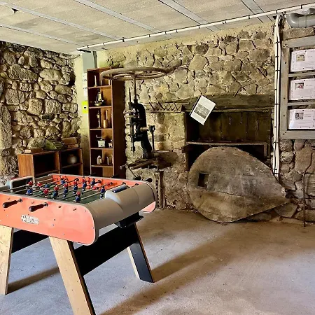 Grand En Aveyron, 10 Couchages 3 Etoiles Linge En Option