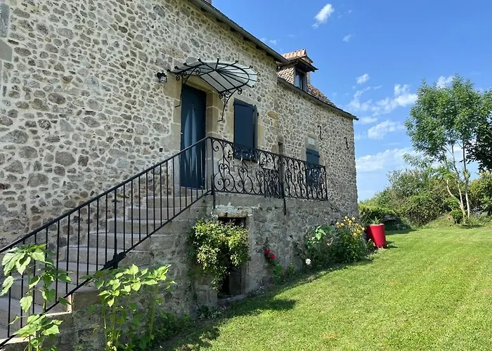 Σπίτι διακοπών Grand En Aveyron, 10 Couchages 3 Etoiles Linge En Option *