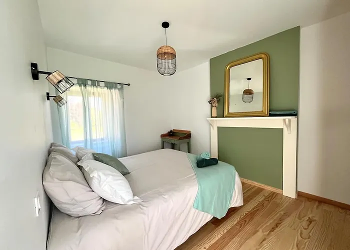 Σπίτι διακοπών Grand En Aveyron, 10 Couchages 3 Etoiles Linge En Option