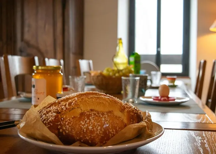 Grand En Aveyron, 10 Couchages 3 Etoiles Linge En Option *