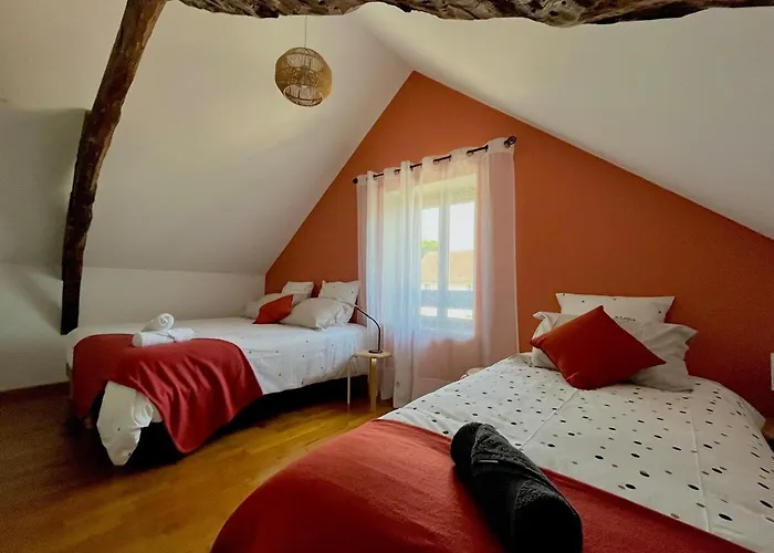 Grand En Aveyron, 10 Couchages 3 Etoiles Linge En Option Σπίτι διακοπών *