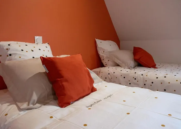 Grand En Aveyron, 10 Couchages 3 Etoiles Linge En Option Σπίτι διακοπών