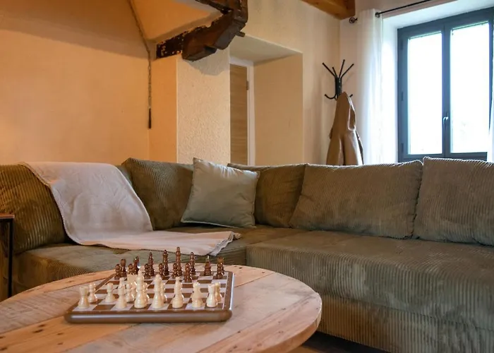 Grand En Aveyron, 10 Couchages 3 Etoiles Linge En Option