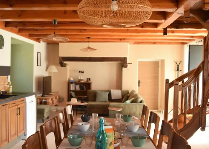 Grand En Aveyron, 10 Couchages 3 Etoiles Linge En Option Drulhe